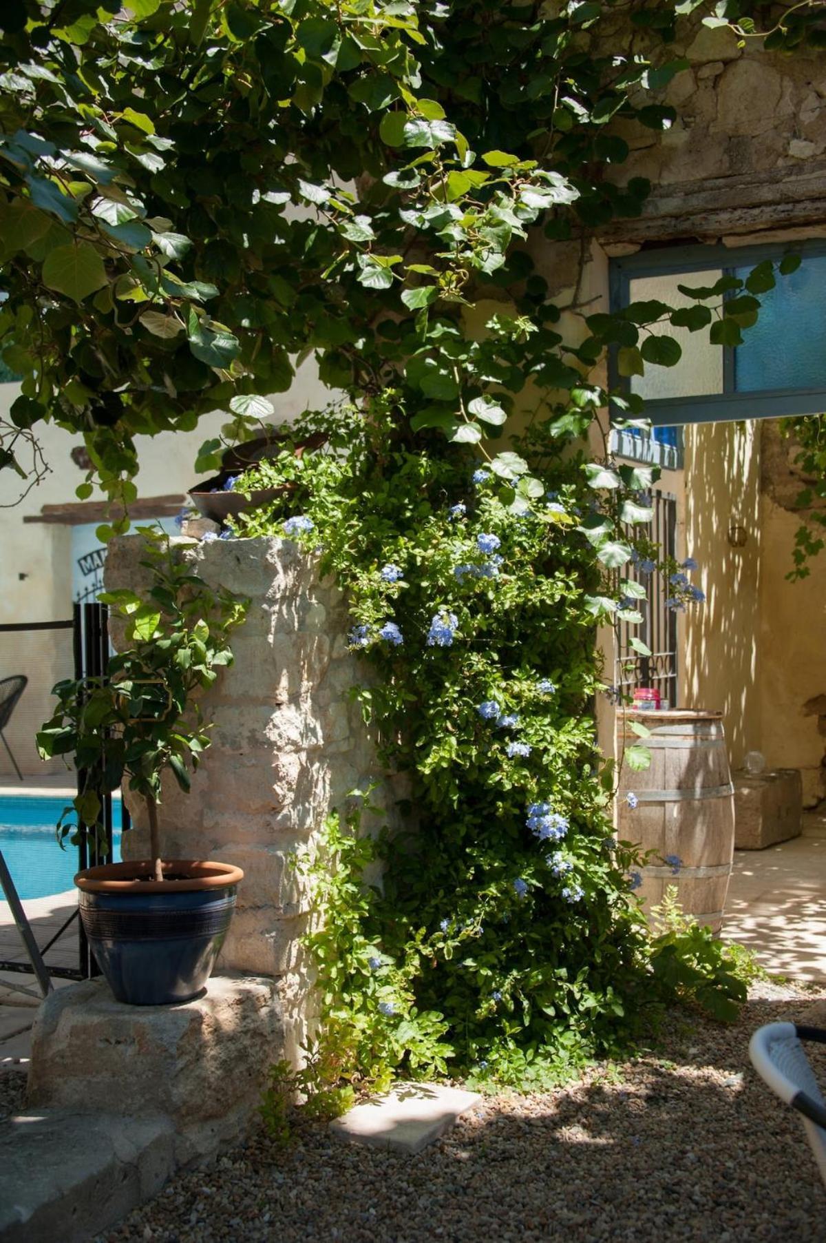 Maison Pelissier Bed And Breakfast With Sweeming Pool Cuxac-dʼAude Exterior foto